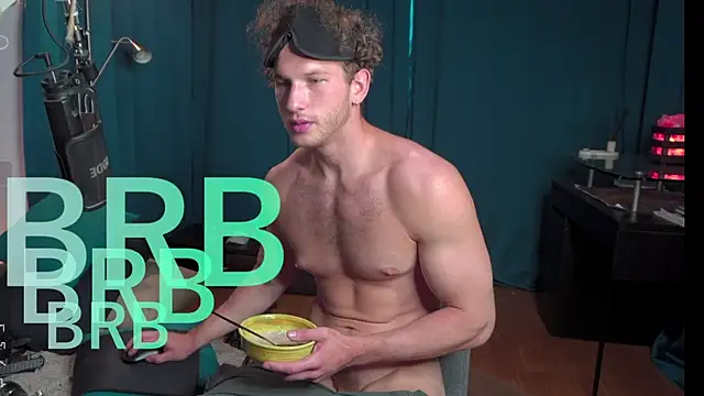 VIktorSecret online show from November 2025 12:21:02 PM