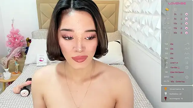 TsHeartXxx online show from February 2026 07:30:02 PM