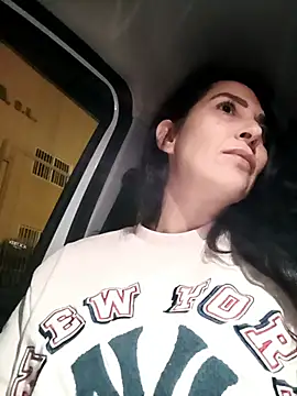 Snapshot of Cataleya80 chatting on November 2025 10:43:02 PM Cataleya80 online show from November 2025 10:43:02 PM