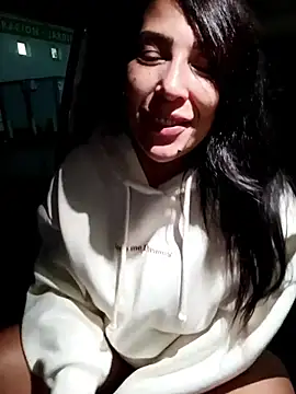 Snapshot of Cataleya80 chatting on November 2025 10:13:02 PM Cataleya80 online show from November 2025 10:13:02 PM