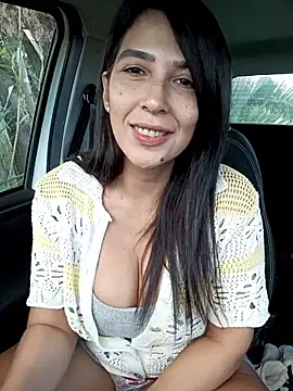 Snapshot of Cataleya80 chatting on November 2025 11:36:01 AM Cataleya80 online show from November 2025 11:36:01 AM