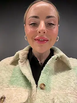 EmaSalis online show from March 2026 08:14:01 AM