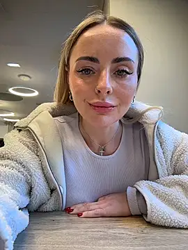 EmaSalis online show from March 2026 08:25:02 AM