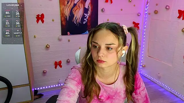 Misss Vikk online show from February 2026 03:10:02 PM