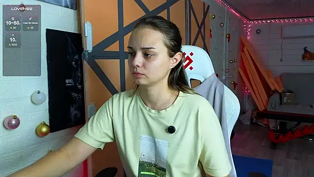 Misss Vikk online show from February 2026 03:21:02 PM