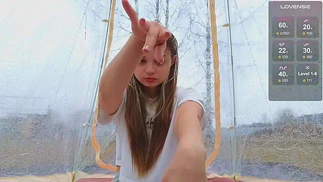 Misss Vikk online show from April 2026 08:26:02 AM