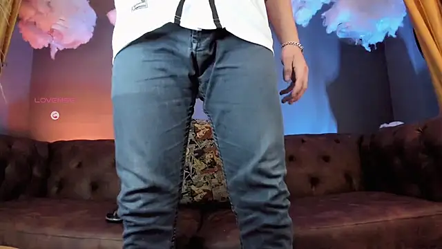 Snapshot of Tim_wolf chatting on October 2025 01:23:01 PM Tim wolf online show from October 2025 01:23:01 PM