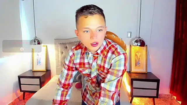 Snapshot of Tim_wolf chatting on December 2025 07:46:02 PM Tim wolf online show from December 2025 07:46:02 PM