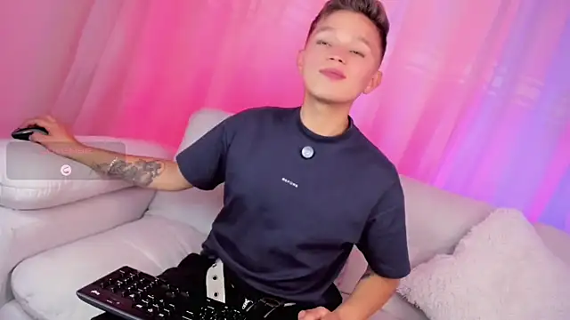 Tim wolf online show from April 2026 04:52:02 AM