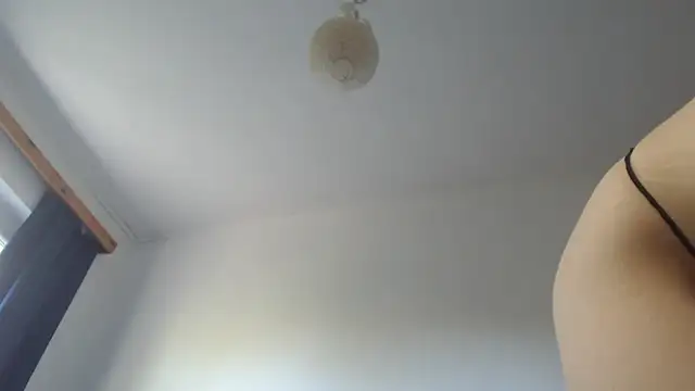Snapshot of Lisakisss chatting on May 2026 06:53:02 AM Lisakisss online show from May 2026 06:53:02 AM