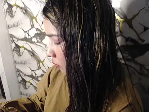 Snapshot of Urbabygirl_jenny chatting on April 2026 12:23:01 PM Urbabygirl jenny online show from April 2026 12:23:01 PM