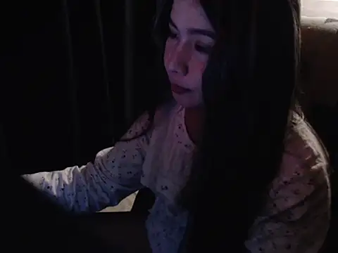 Snapshot of Urbabygirl_jenny chatting on May 2026 12:02:01 PM Urbabygirl jenny online show from May 2026 12:02:01 PM