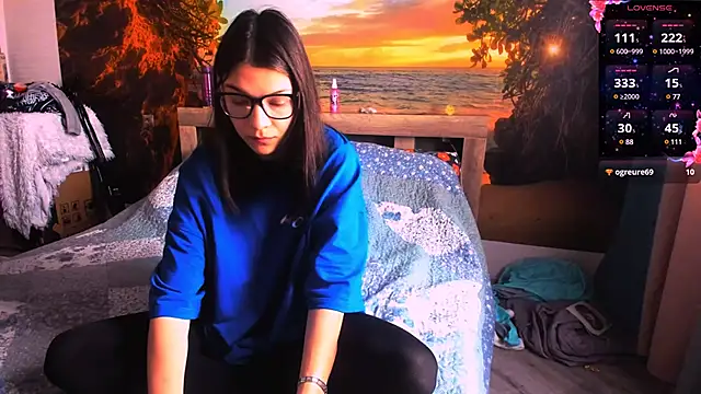 MollyLollipop online show from March 2025 06:03:02 AM
