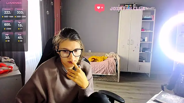 MollyLollipop online show from September 2025 02:56:01 AM