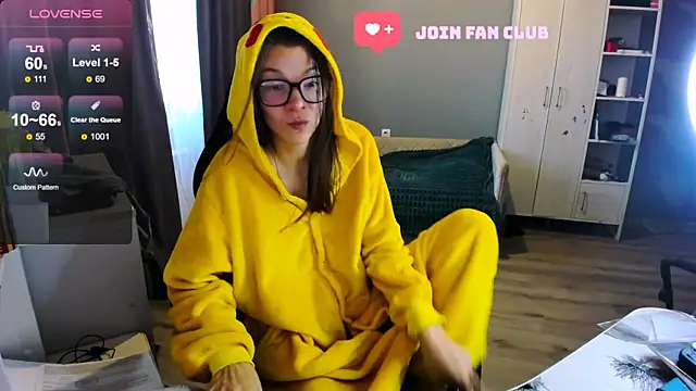 MollyLollipop online show from September 2025 04:16:01 AM