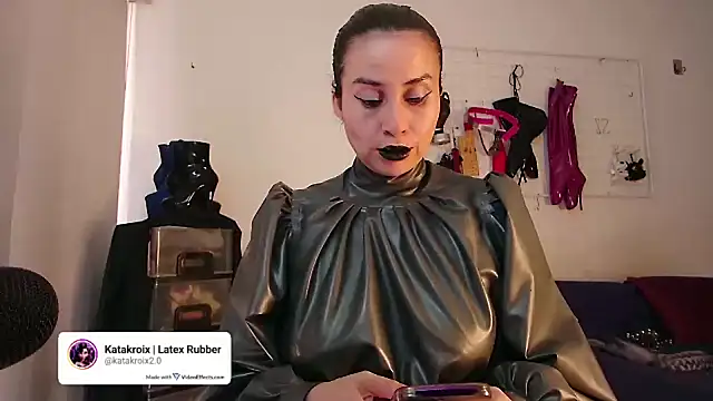 mylatexpleasure online show from June 2026 07:13:01 PM