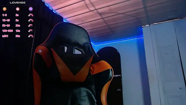 Adam Hudsond online show from November 2025 04:21:01 PM