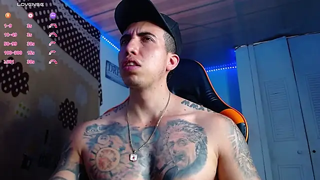 Adam Hudsond online show from November 2025 03:12:01 PM