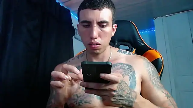 Adam Hudsond online show from November 2025 05:29:02 PM