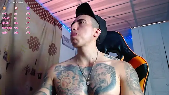 Adam Hudsond online show from November 2025 02:38:02 PM