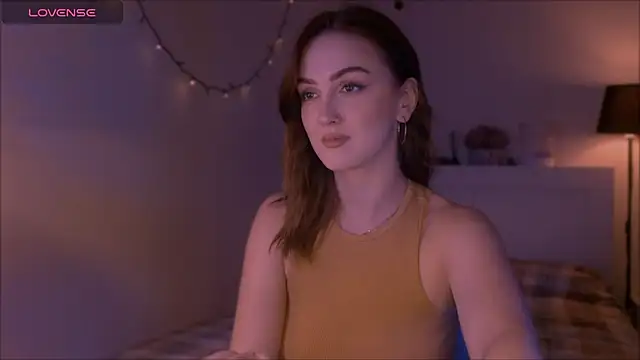 LilyFarey online show from September 2025 04:46:01 PM