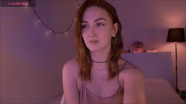 LilyFarey online show from September 2025 06:08:02 PM