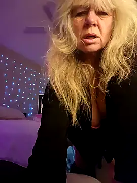 Snapshot of IMS_BHAVEN chatting on January 2025 05:00:01 PM IMS BHAVEN online show from January 2025 05:00:01 PM