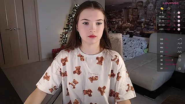 Eva Davie online show from December 2024 08:02:01 AM
