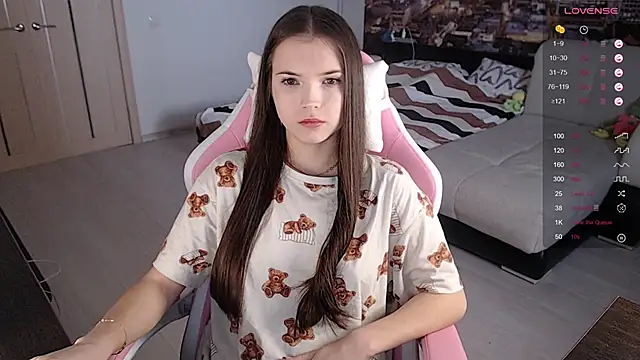 Eva Davie online show from February 2025 10:55:02 AM