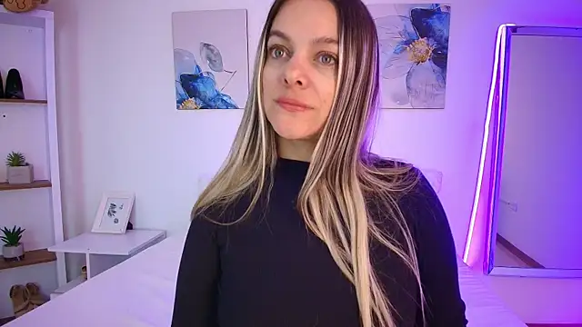 Isabella Harley online show from July 2026 01:29:01 PM