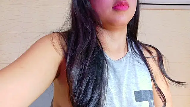 Snapshot of Sweet_baby_hellen chatting on March 2025 10:24:02 AM Sweet baby hellen online show from March 2025 10:24:02 AM
