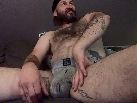 Snapshot of GhetTOfag_ chatting on June 2026 06:25:01 AM GhetTOfag online show from June 2026 06:25:01 AM