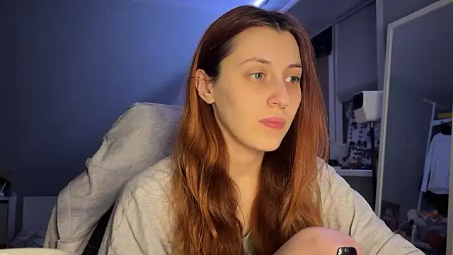 Uniarten online show from November 2025 06:19:02 PM