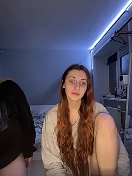 Uniarten online show from November 2025 07:29:02 PM