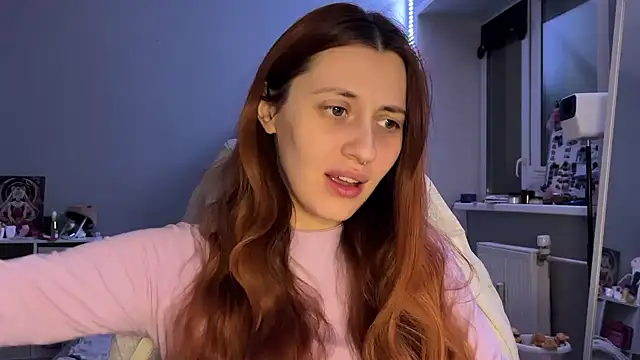 Uniarten online show from December 2025 07:45:01 PM