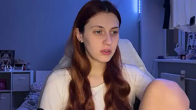 Uniarten online show from November 2025 06:22:02 PM