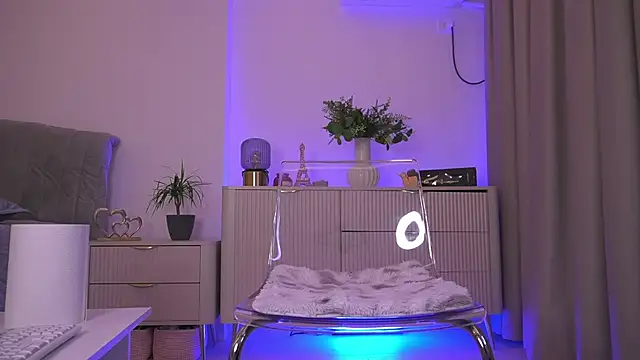 lildiaa online show from March 2026 05:58:02 PM