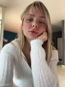 Kylie Desire online show from November 2025 04:57:02 AM