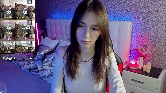 Snapshot of SophieCatty chatting on March 2025 12:09:02 PM SophieCatty online show from March 2025 12:09:02 PM