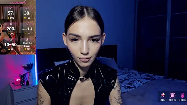 Snapshot of SophieCatty chatting on September 2025 11:19:02 PM SophieCatty online show from September 2025 11:19:02 PM