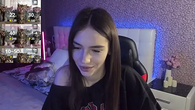 Snapshot of SophieCatty chatting on February 2025 09:07:02 AM SophieCatty online show from February 2025 09:07:02 AM