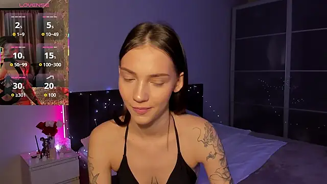 SophieCatty online show from April 2026 09:10:02 PM