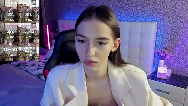 Snapshot of SophieCatty chatting on March 2025 10:49:01 AM SophieCatty online show from March 2025 10:49:01 AM