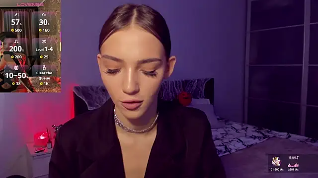 Snapshot of SophieCatty chatting on October 2025 10:58:01 AM SophieCatty online show from October 2025 10:58:01 AM