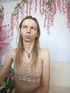 Snapshot of Bell_a_mi_ chatting on July 2026 10:59:01 AM Bell a mi online show from July 2026 10:59:01 AM