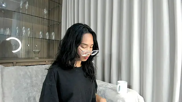 itsyourcassie online show from November 2025 01:42:01 AM