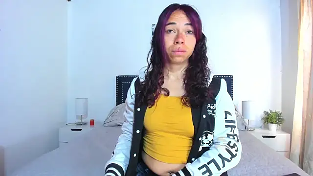 ZulyMichels online show from September 2025 12:33:02 PM