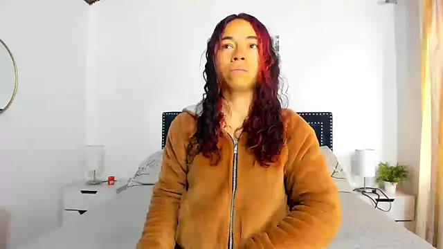 ZulyMichels online show from October 2025 12:06:01 PM