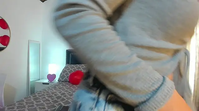 ZulyMichels online show from February 2026 02:28:01 PM