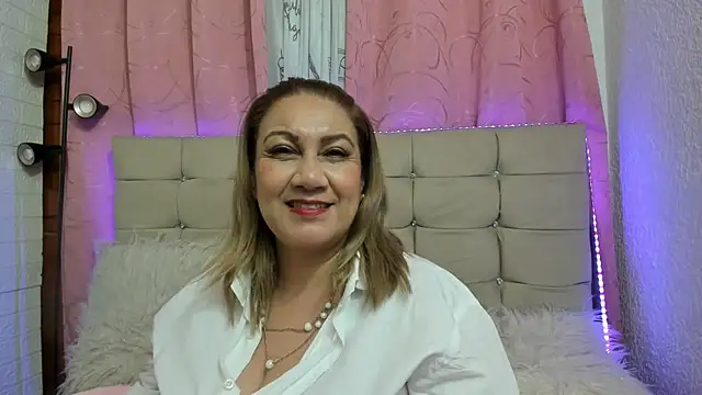 yayita mature online show from March 2025 05:07:02 PM